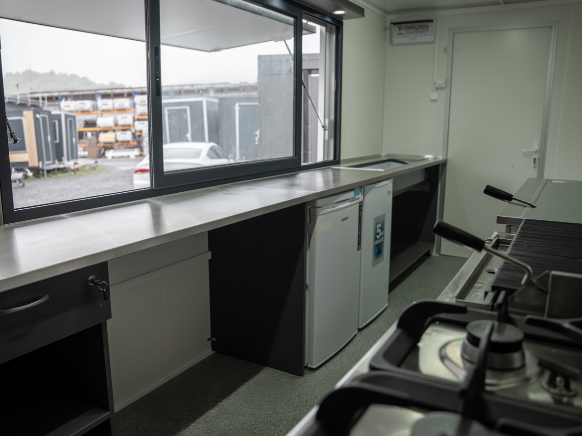 rulote_commercial_echipat_5m_13